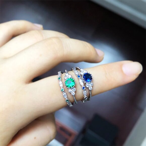 💍 Tiny Round CZ Bright Thin Simple Finger Dainty Ring for Women, EVGG1318 - Picture 3 of 8